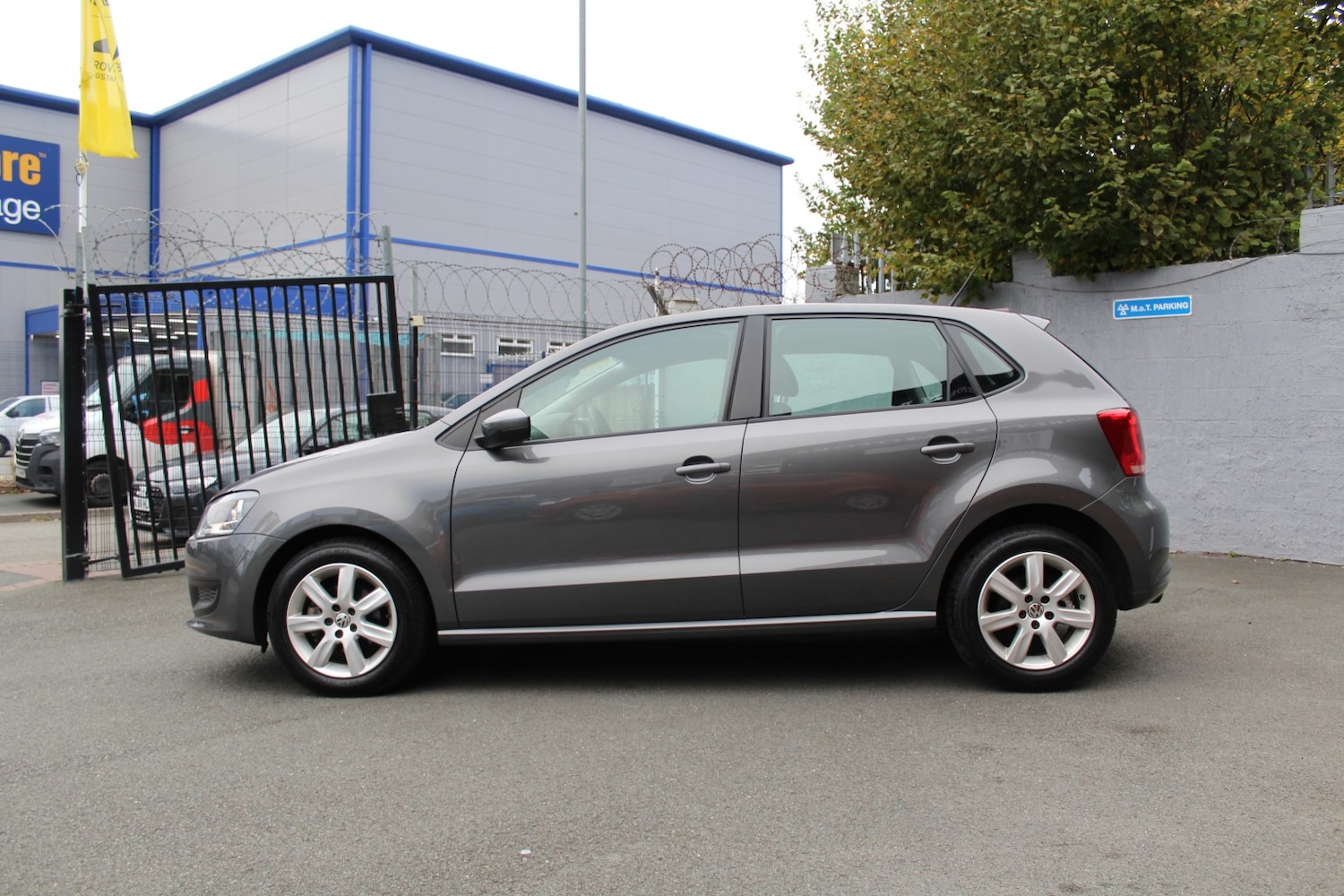 Used Volkswagen Polo 2010 for sale - 77207531: Photo 5