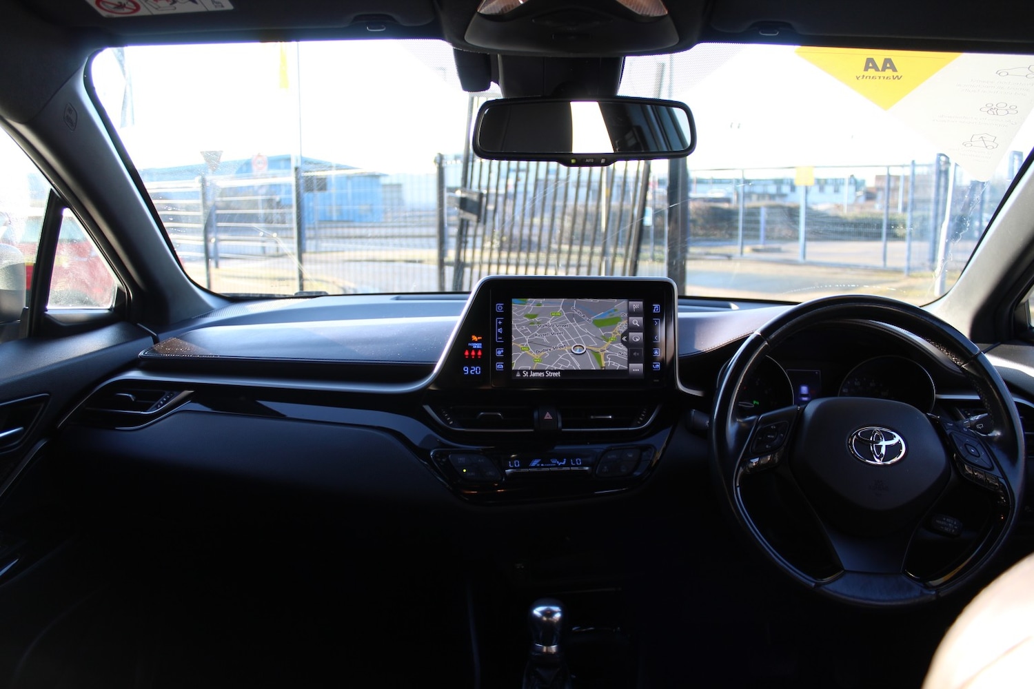 Used Toyota C-HR 2017 for sale - 77377796: Photo 10