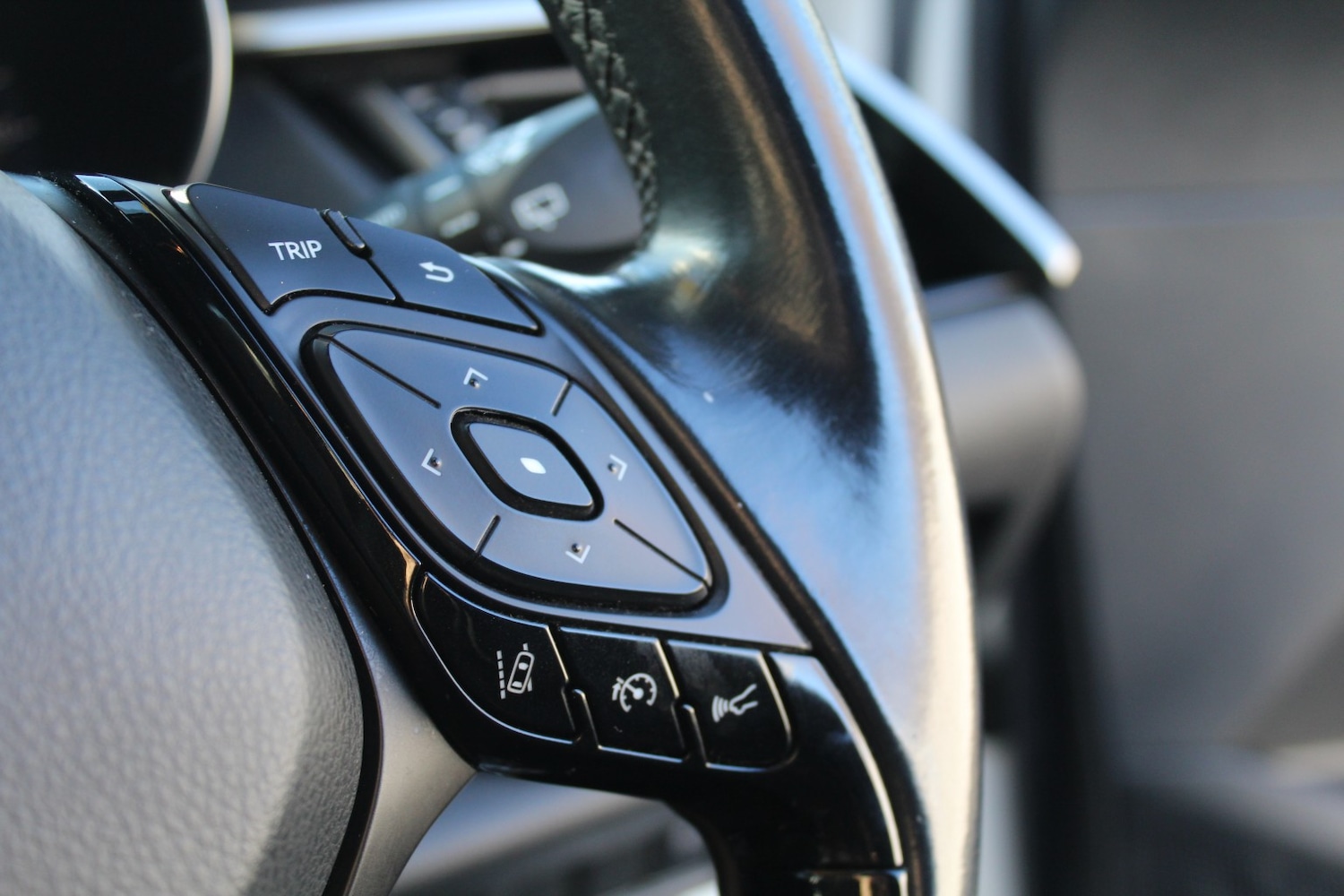 Used Toyota C-HR 2017 for sale - 77377796: Photo 14