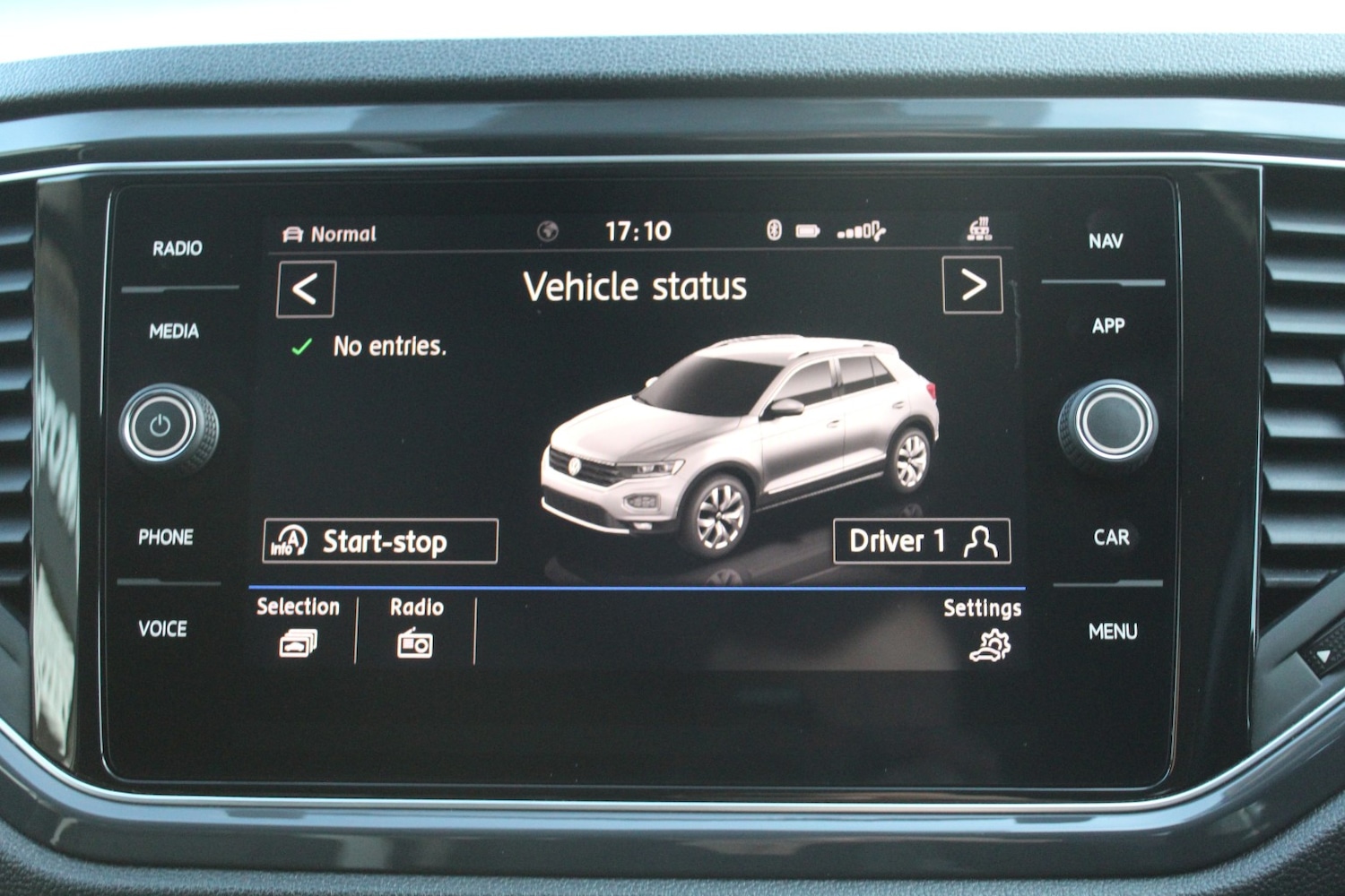 Used Volkswagen T-Roc 2019 for sale - 77535945: Photo 23