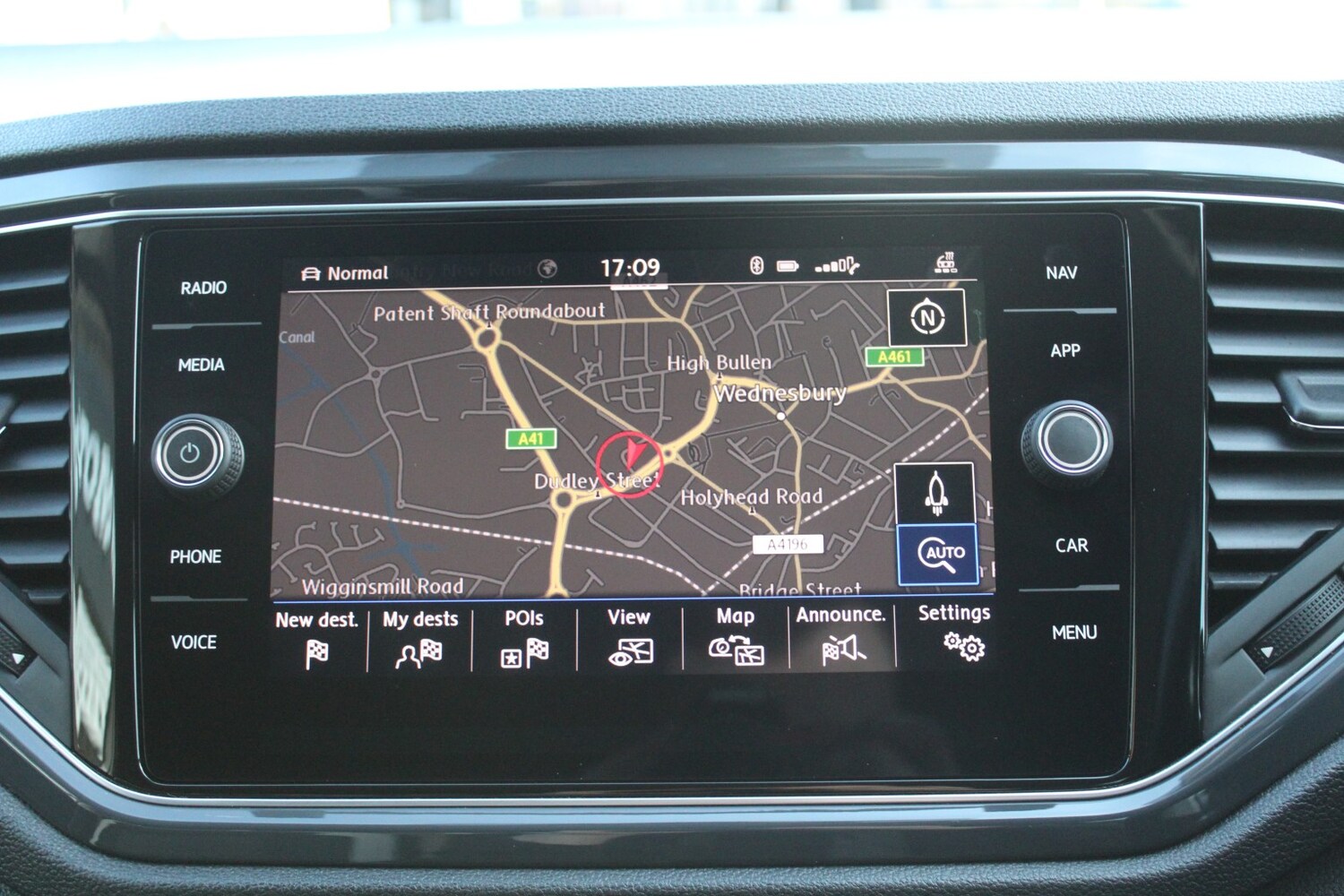 Used Volkswagen T-Roc 2019 for sale - 77535945: Photo 25