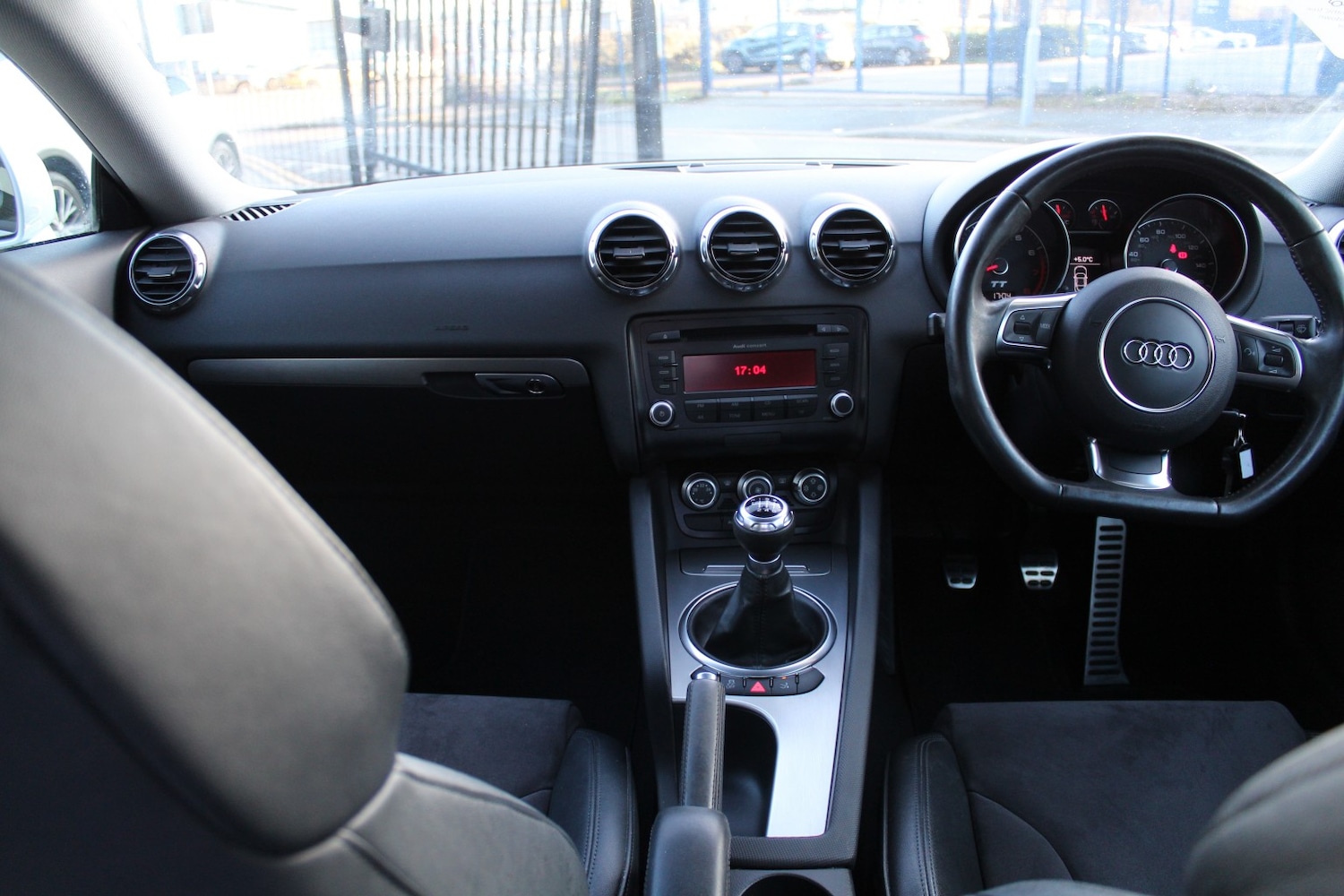 Used Audi TT 2011 for sale - 77973700: Photo 9