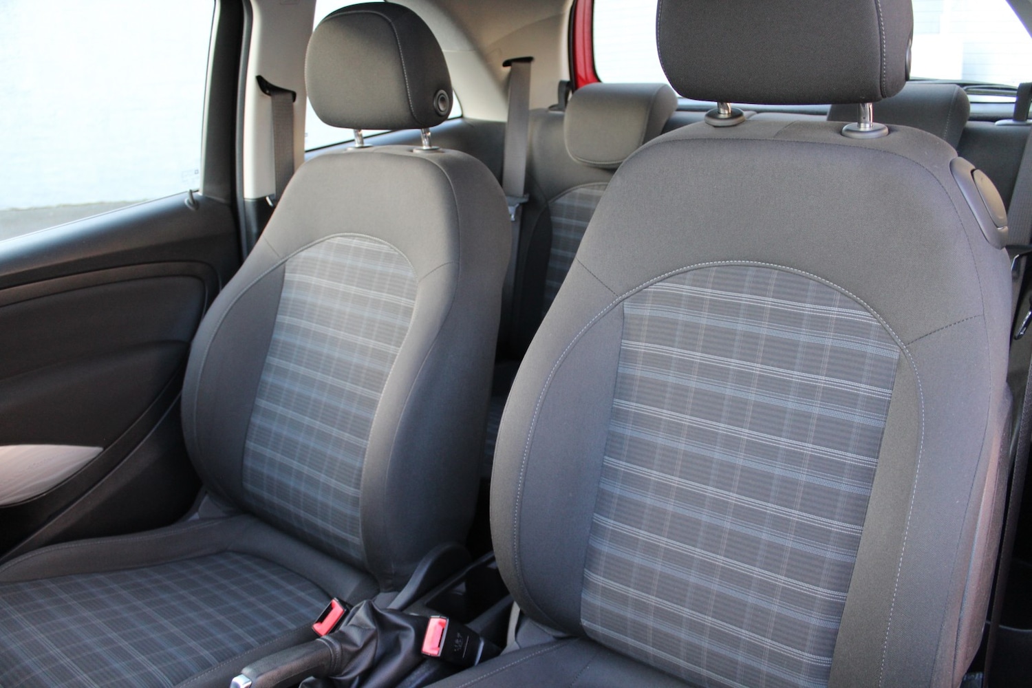 Used Vauxhall ADAM 2015 for sale - 77937965: Photo 12