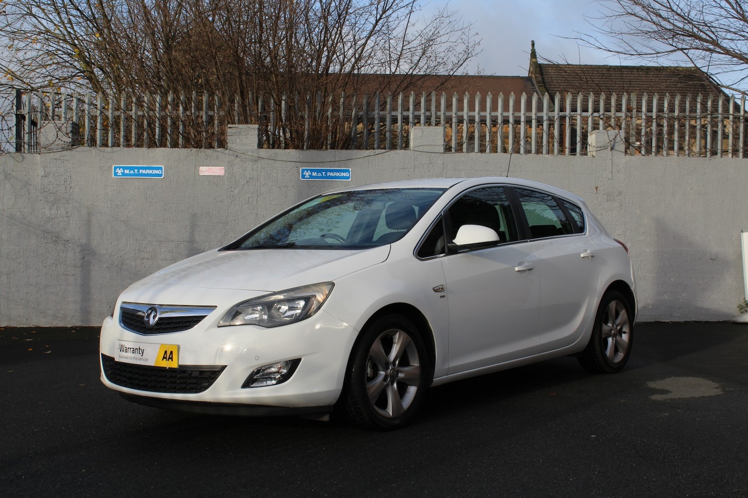 Used Vauxhall Astra 2011 for sale - 77207545: Photo 3
