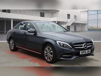 Used Mercedes-Benz C Class 2015 for sale - 77973728: Photo