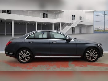 Used Mercedes-Benz C Class 2015 for sale - 77973728: Photo