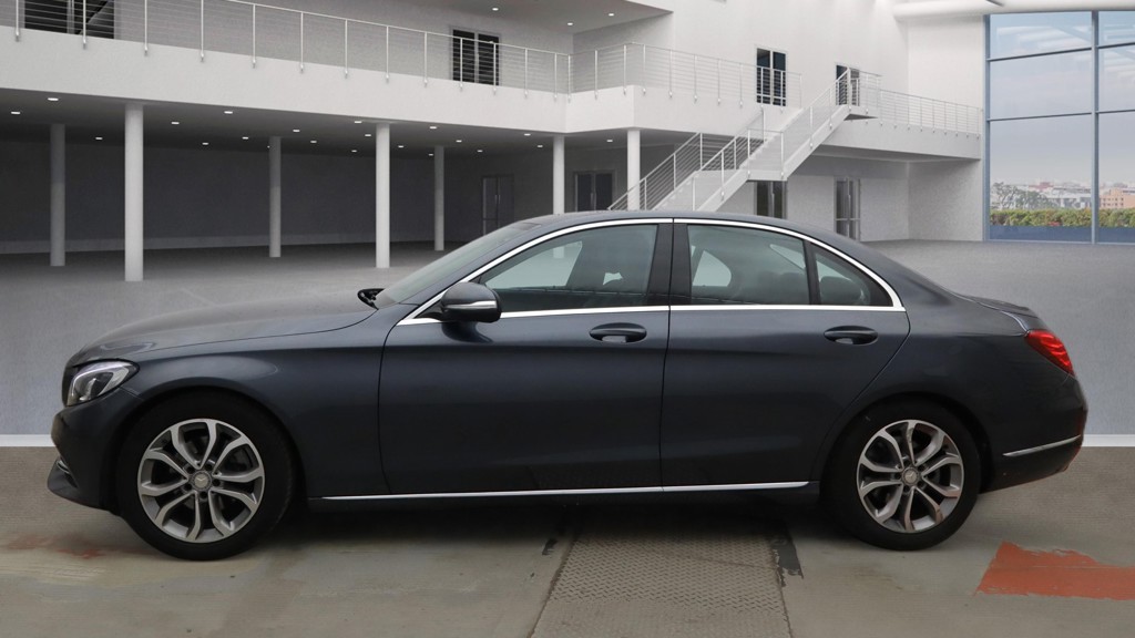 Used Mercedes-Benz C Class 2015 for sale - 77973728: Photo 6