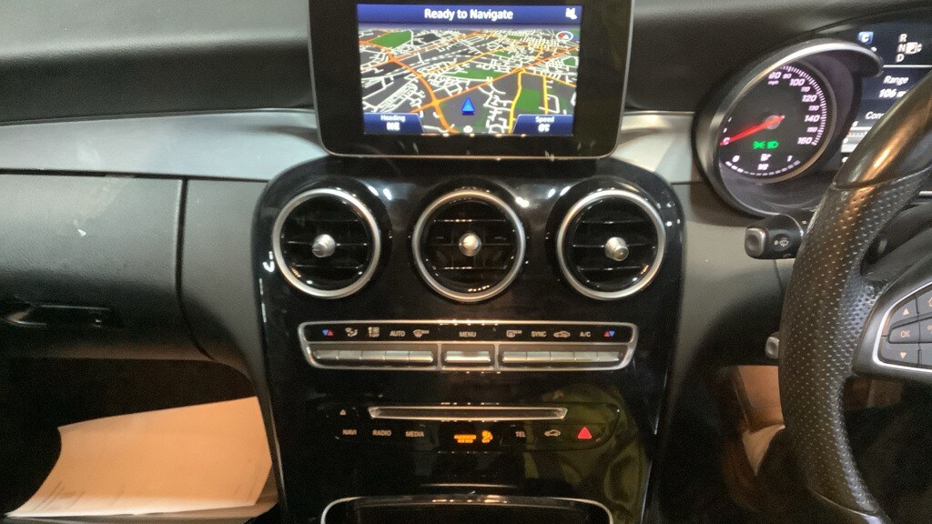 Used Mercedes-Benz C Class 2015 for sale - 77973728: Photo 8