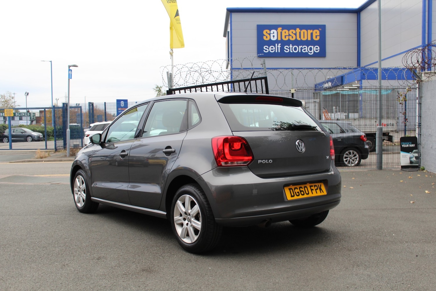 Used Volkswagen Polo 2010 for sale - 77167787: Photo 9