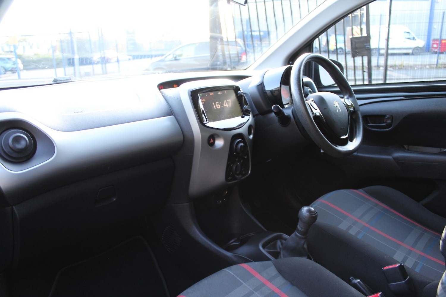 Used Peugeot 108 2016 for sale - 76488697: Photo 10