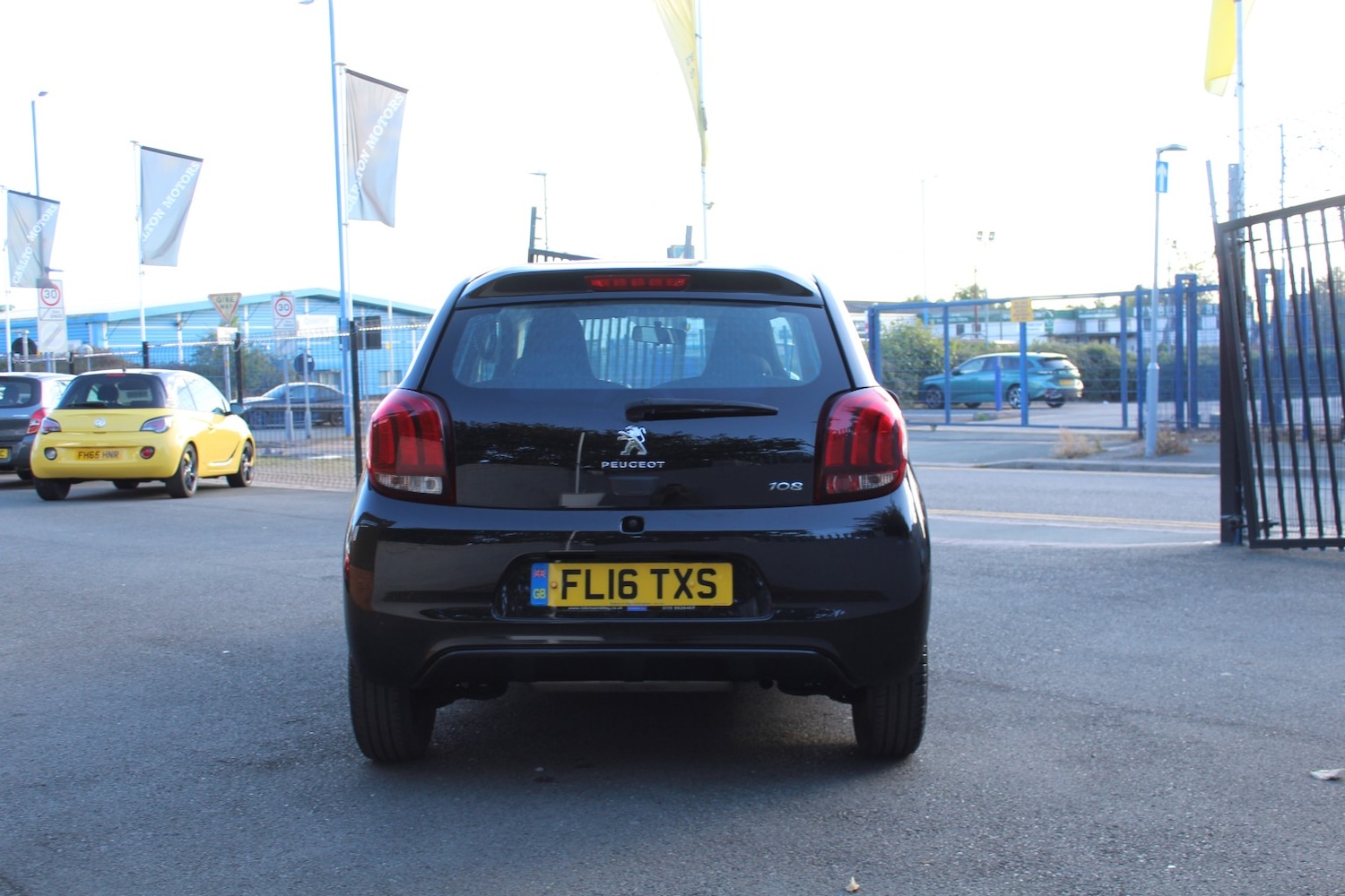 Used Peugeot 108 2016 for sale - 76488697: Photo 11