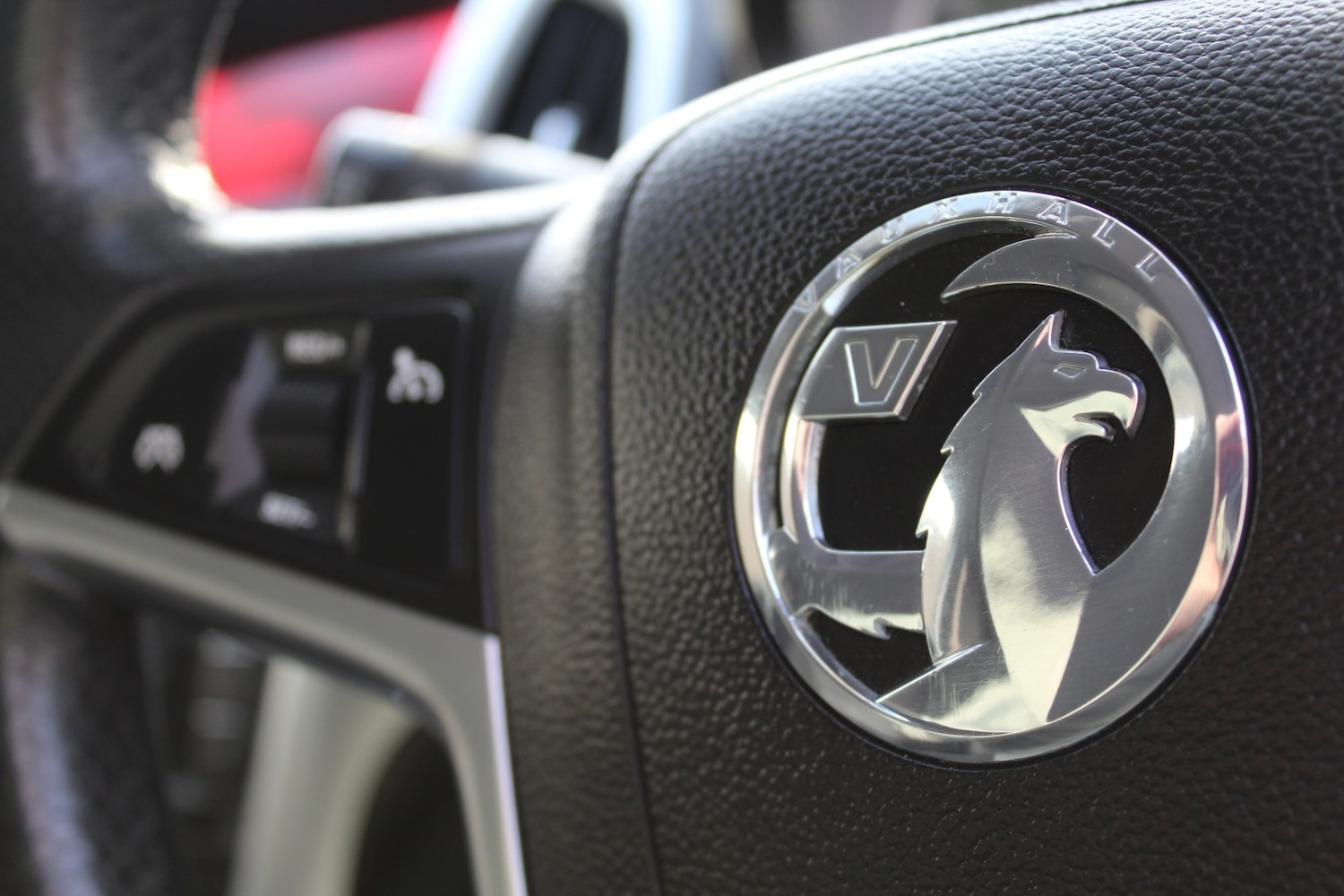 Used Vauxhall Astra 2011 for sale - 77167796: Photo 7