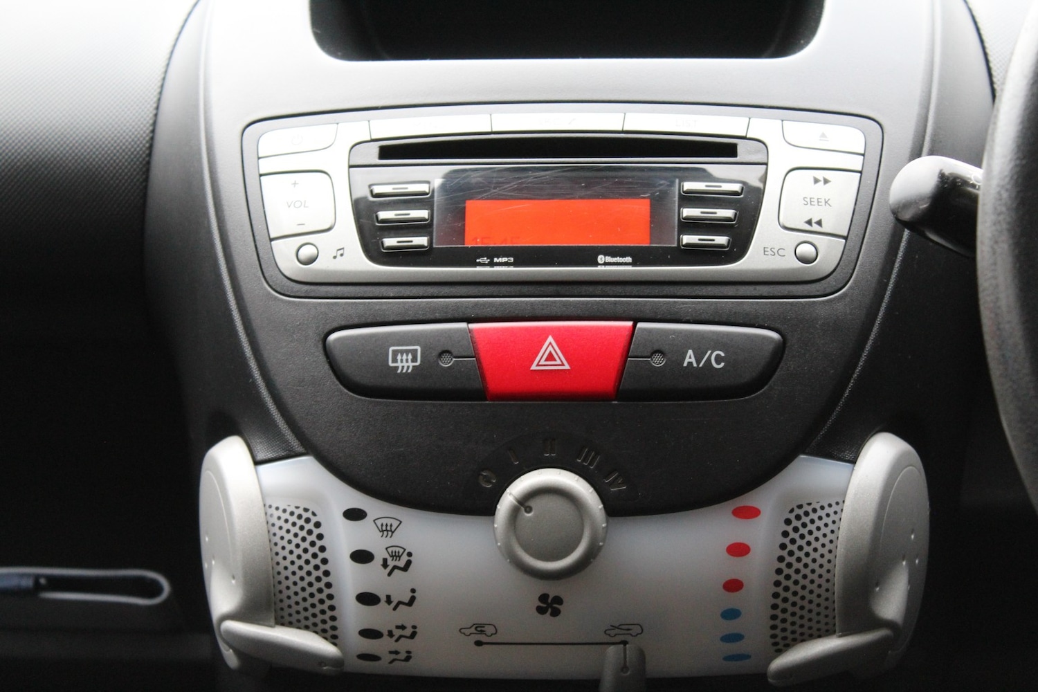 Used Peugeot 107 2012 for sale - 76488713: Photo 9