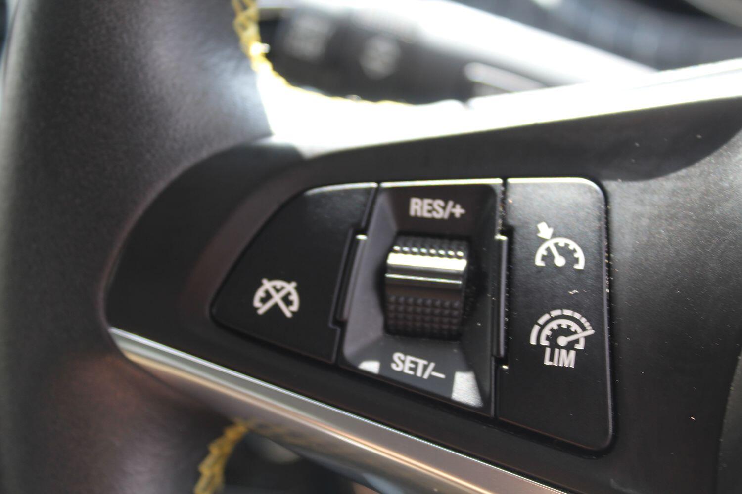 Used Vauxhall ADAM 2016 for sale - 76488674: Photo 16