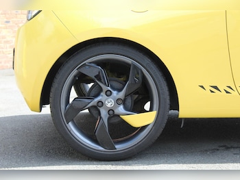 Used Vauxhall ADAM 2016 for sale - 76488674: Photo