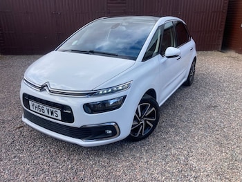 Used Citroen C4 Picasso 2016 for sale - 76142671: Photo 2