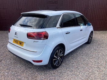 Used Citroen C4 Picasso 2016 for sale - 76142671: Photo 3