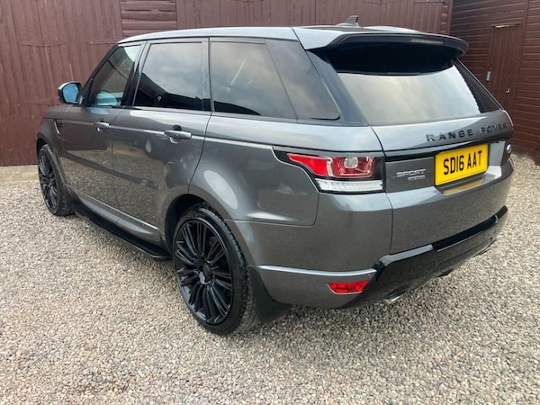 Used Land Rover Range Rover Sport 2016 for sale - 76142673: Photo 4