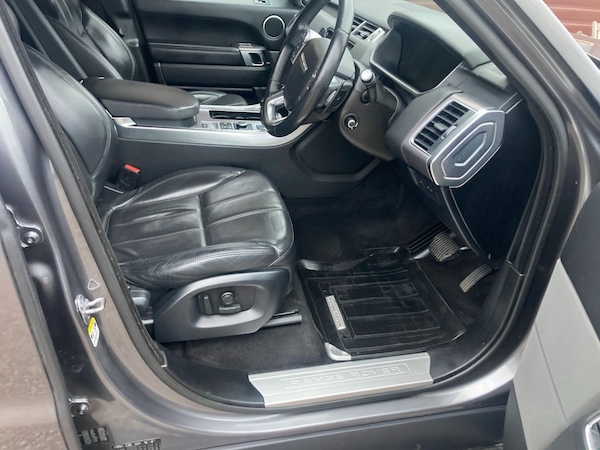 Used Land Rover Range Rover Sport 2016 for sale - 76142673: Photo 7