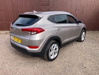 Used Hyundai TUCSON 2017 for sale - 78372499: Photo