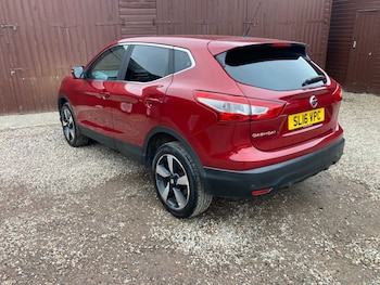 Used Nissan Qashqai 2016 for sale - 76655138: Photo