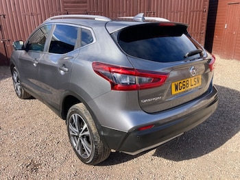 Used Nissan Qashqai 2018 for sale - 78056542: Photo