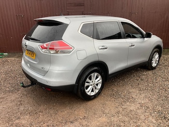 Used Nissan X-Trail 2014 for sale - 76740241: Photo