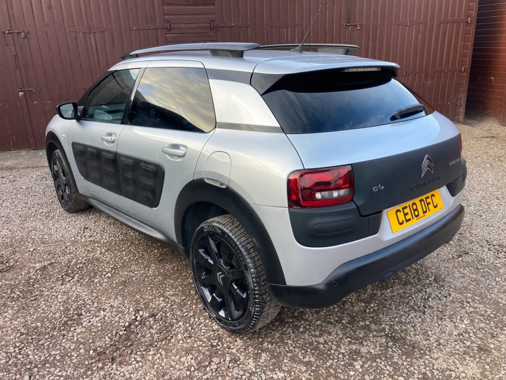 Used Citroen C4 Cactus 2018 for sale - 77697888: Photo 4
