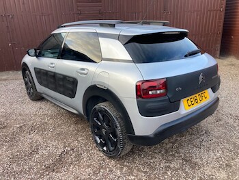 Used Citroen C4 Cactus 2018 for sale - 77697888: Photo