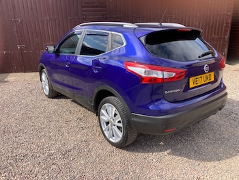 Used Nissan Qashqai 2017 for sale - 79300937: Photo