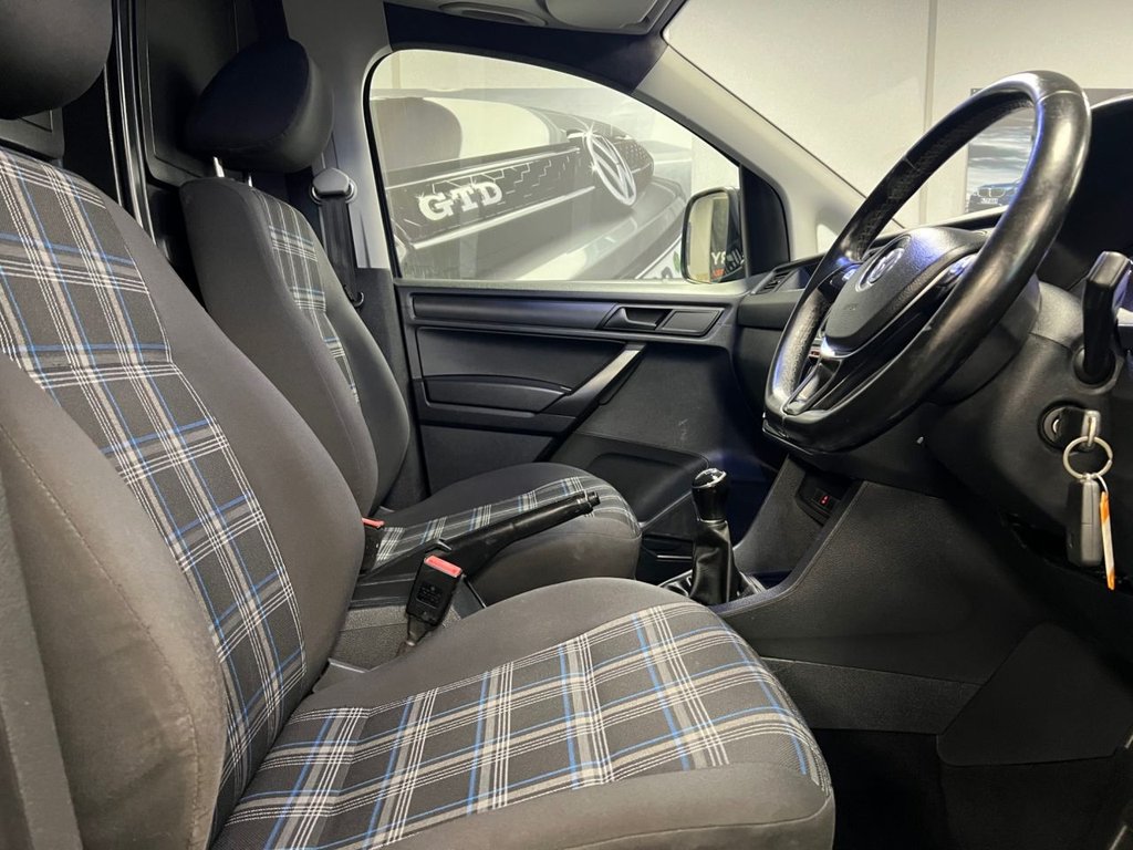 Used Volkswagen Caddy Maxi 2018 for sale - 76985840: Photo 17