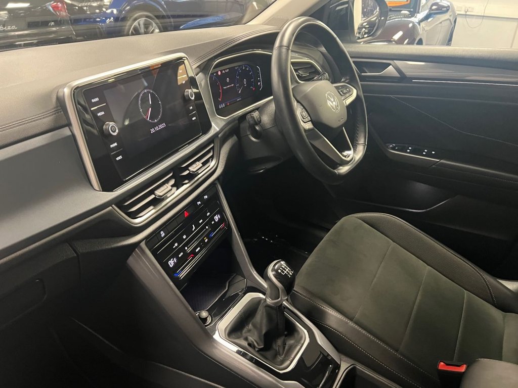 Used Volkswagen T-Roc 2022 for sale - 77855094: Photo 38