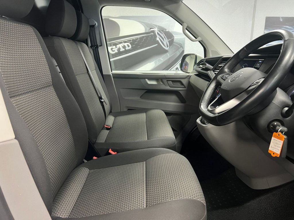 Used Volkswagen Transporter 2021 for sale - 76647259: Photo 29