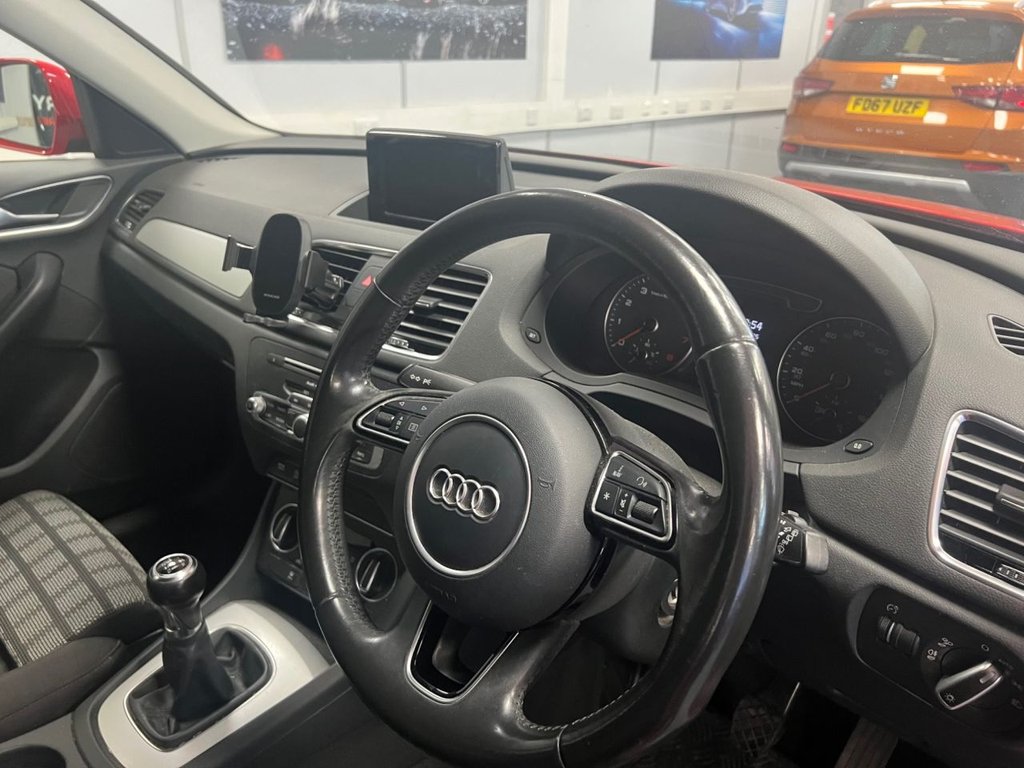 Used Audi Q3 2015 for sale - 76685898: Photo 15