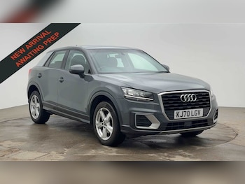 Audi - Q2
