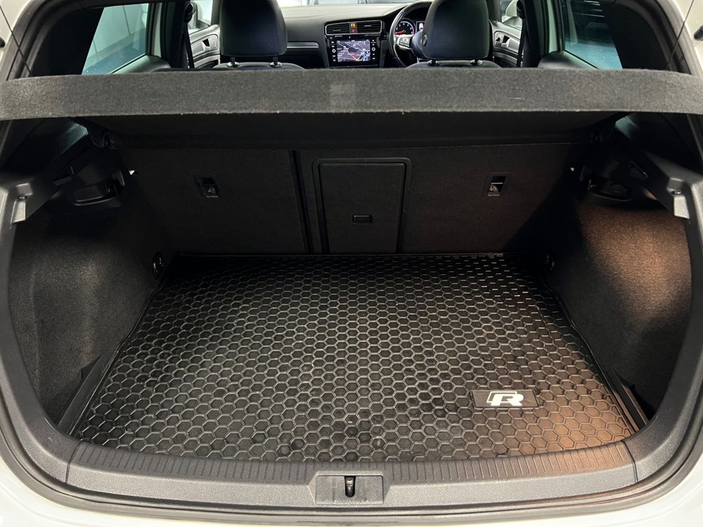 Used Volkswagen Golf 2020 for sale - 76711266: Photo 34