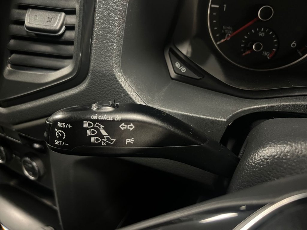 Used Volkswagen Amarok 2018 for sale - 76647236: Photo 14