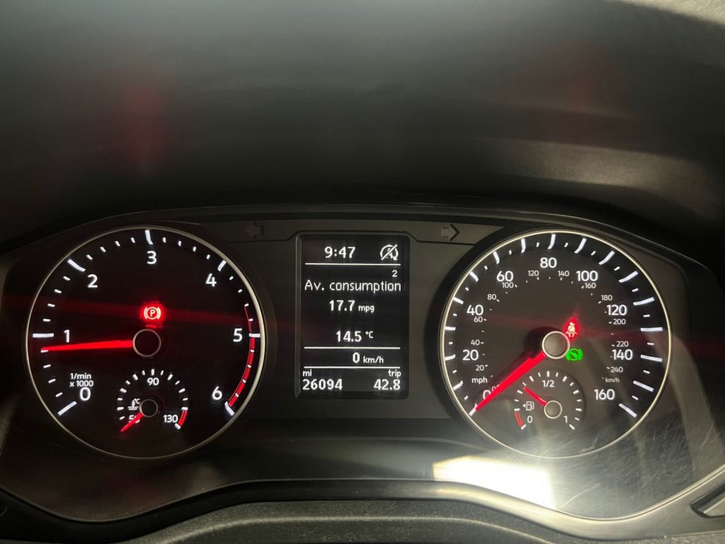 Used Volkswagen Amarok 2018 for sale - 76647236: Photo 9