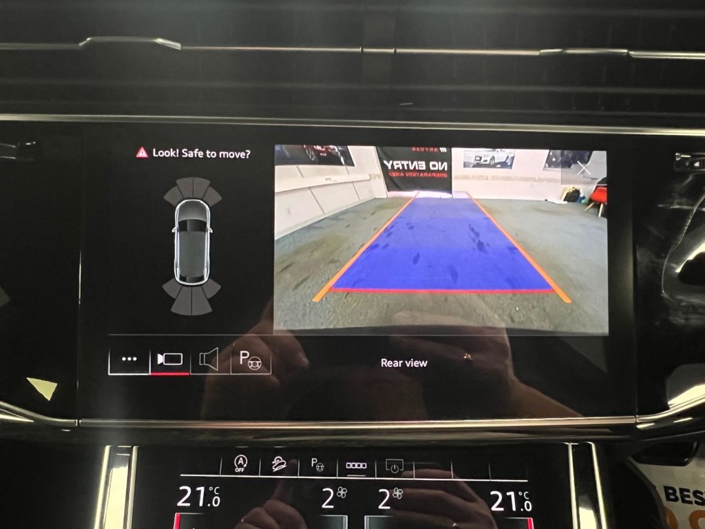 Used Audi Q8 2021 for sale - 76647238: Photo 16