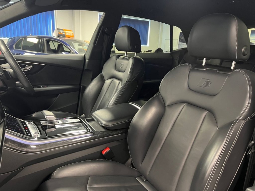 Used Audi Q8 2021 for sale - 76647238: Photo 35