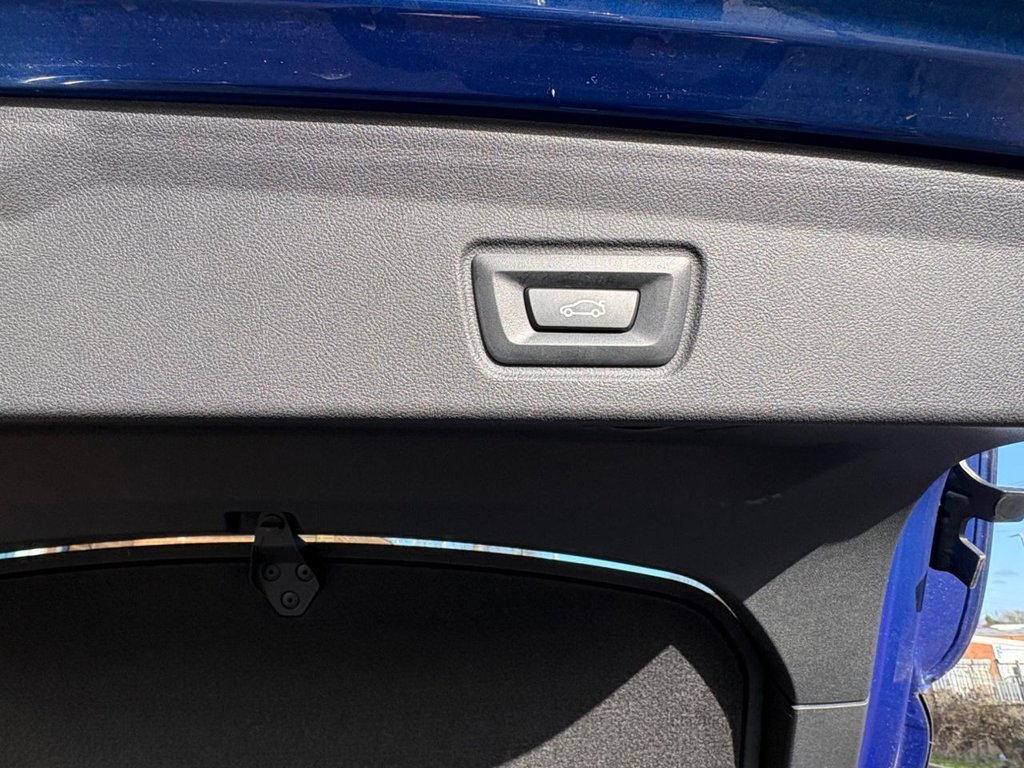 Used BMW i4 2022 for sale - 77594002: Photo 14