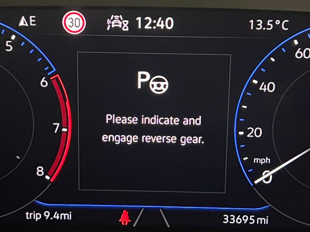 Used Volkswagen T-Roc 2022 for sale - 76647239: Photo 17