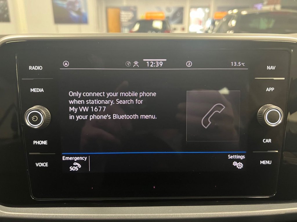 Used Volkswagen T-Roc 2022 for sale - 76647239: Photo 22