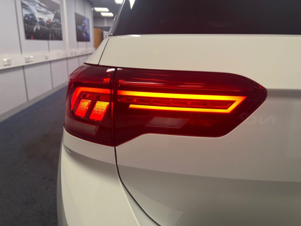 Used Volkswagen T-Roc 2022 for sale - 76647239: Photo 46