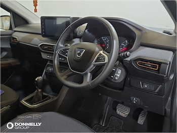 Used Dacia Sandero Stepway 2023 for sale - 79541128: Photo