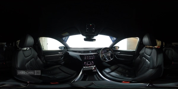 Used Audi e-tron 2021 for sale - 77613533: Photo 2