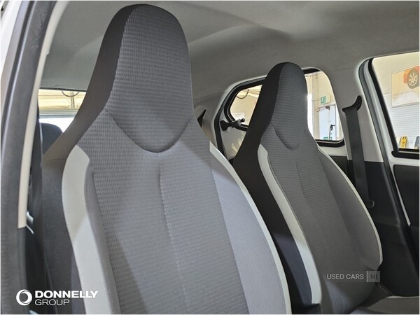 Used Toyota AYGO 2021 for sale - 76621199: Photo 35