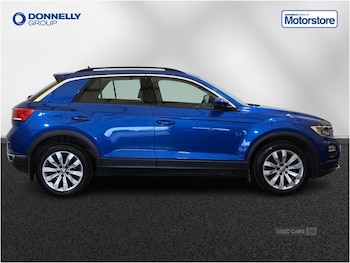 Used Volkswagen T-Roc 2018 for sale - 79497545: Photo