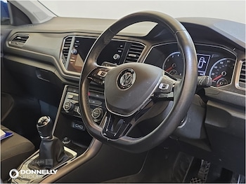 Used Volkswagen T-Roc 2018 for sale - 79497545: Photo