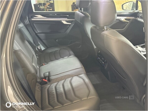 Used Volkswagen Touareg 2019 for sale - 76522879: Photo 11